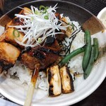 Ganso Yaki Tori Kushi Hacchin - もも焼き丼(並)