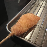 串揚げ09 - 串揚げ（豚辛ホルモン）　165円