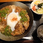 Kinari - 馬すじとろ玉丼