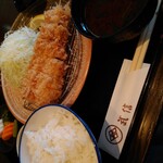 とんかつ武信 - 見た目も〜最高！！