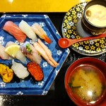 氷見回転寿司　粋鮨 - 