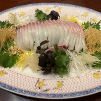 萬珍樓 本店 - カンパチ刺身