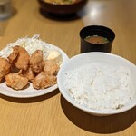 焼き鳥 炙り焼き をどり - 