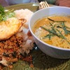 タイ料理ピン トン - 料理写真:ランチの「ガパオ・タイカレー」