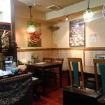 タイ料理ピン トン - 店内の様子