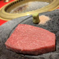 和牛とタン 焼肉 とみ 新橋本店 - 