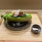 赤坂 菊乃井 - 明石の天然鯛、太刀魚、あしらい一式