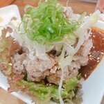 新城仲通り中央酒場 とり吉  - ★★★レバー唐揚げ 320円 まさかのコチュジャン！この店は味付けが異常に下手！