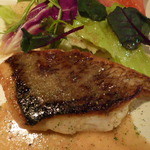 花眞亭 - スズキのポワレ