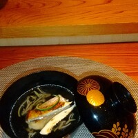 西麻布 清水 - 甘鯛と松茸、ジュンサイのお吸い物、今年初の松茸です。