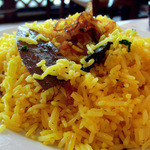 イラン・アラブ料理 アラジン - スパイスたっぷりのイエローライス