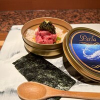 肉割烹 肉かぶく - キャビアとかいのみのユッケ