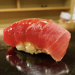 日本橋蛎殻町 すぎた - マグロ中トロ