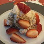 トラットリア 29 - 「メリンガータ」：ザクザクッと噛みしめれば、
      生クリームのコクの中で見え隠れする
      ビターなチョコの香り
      ♪