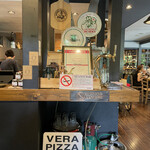 ア フェネステッラ - 