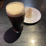 マヤレストラン - ギネスとパパド