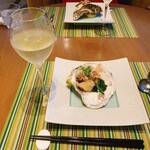 プロヴァンス - 岩牡蠣と鱧の揚出。 季節野菜添え