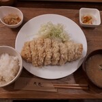 とんかつ成蔵 - 