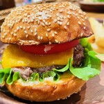 WAVES BURGER - 