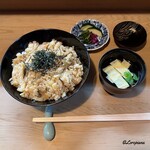 181616326 - はも丼 一式