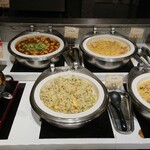 プレシャス ビュッフェ - 麻婆豆腐、カルボナーラ、スタミナキムチチゲ、高菜炒飯、ペペロンチーノ