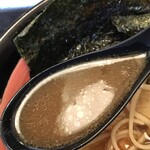 Oomagari Shokudou - 煮干しラーメン　スープアップ