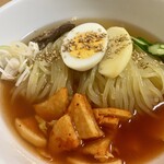 平壌冷麺食道園 - 