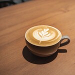 safn゜ - ホットカフェラテ