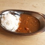 タロー軒 - 半カレーかわいいサイズです。