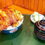 うなぎ 和友 - うなチキ丼