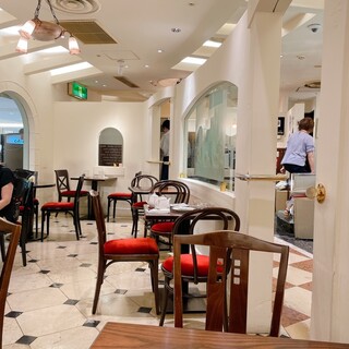 カフェ アマティ_2