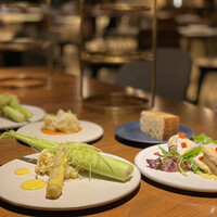 ERUTAN RESTAURANT BAR - 