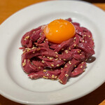 炭火焼肉ホルモン まるは - 