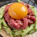 Tsudoii Zakaya Fukufuku - 和牛イチボ肉のユッケ