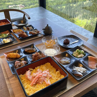 蟹料理・和牛しゃぶしゃぶ・海鮮 天空-SORA- - 蟹玉重、ブッフェ
