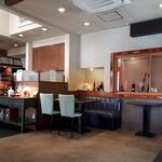 ステーキ・洋食のTANTO屋 - 店内の風景　2022.8