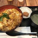 Tori San Wa - 季節限定 炙り焼き親子丼980えん