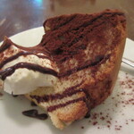 小さな街の食堂 cafe MISTY - セットのデザートはシフォンケーキ