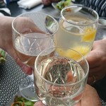 れんが屋 - 度の終わりに、乾杯！