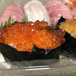 政寿し - いくら