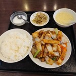 Chaina Doru - 海鮮八宝菜880円 202208