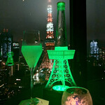 SkyBar&Dining Stellar Garden - 自ら軽く振ってグラスに注いだカクテル