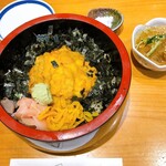 すし小川 - 北海道　雲丹をたっぷり丼