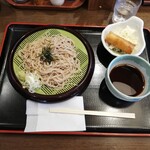 山田うどん食堂 - 料理写真:ざるそば 330円
