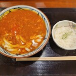 丸亀製麺 - トマたまカレーうどん(並)690円