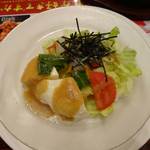 ガスト - お豆腐サラダ　2013年3月