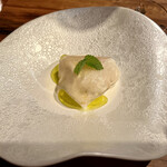 Hirovanna - モモとチーズ