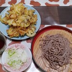 山本食品株式会社 - 料理写真:かき揚げは下手くそですが