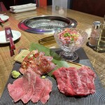 A5ランクの黒毛和牛焼肉×食べ放題 個室完備 炭治郎 - 