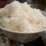花 - ご飯は普通盛り